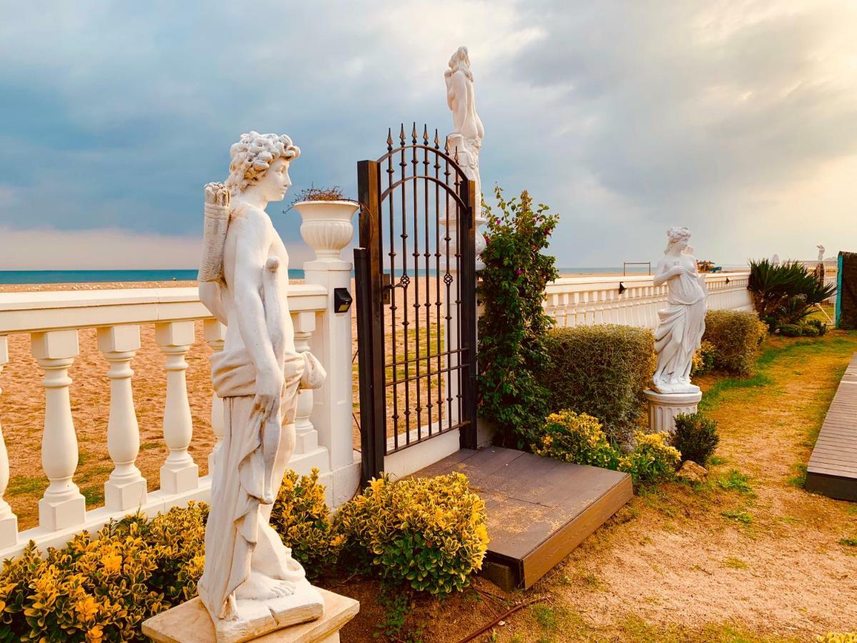 Boutique Home The Beach Malgrat de Mar Exterior photo
